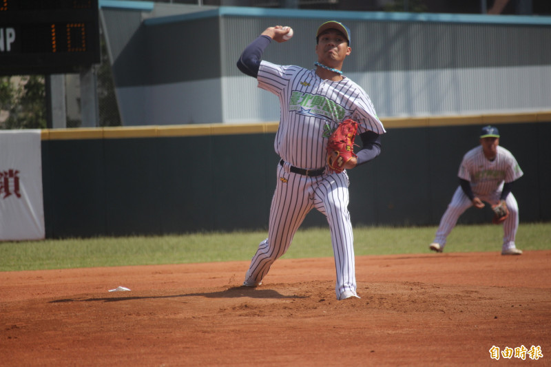 台北興富發投手林浩瑋。（記者羅志朋攝）