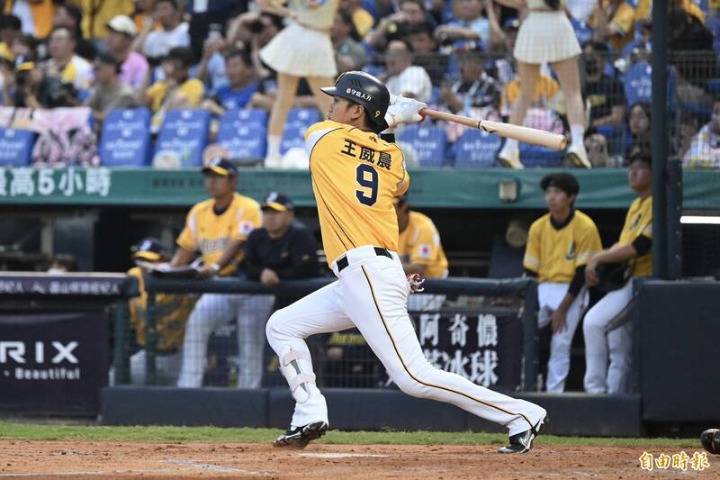 中信兄弟王威晨。（記者廖耀東攝）