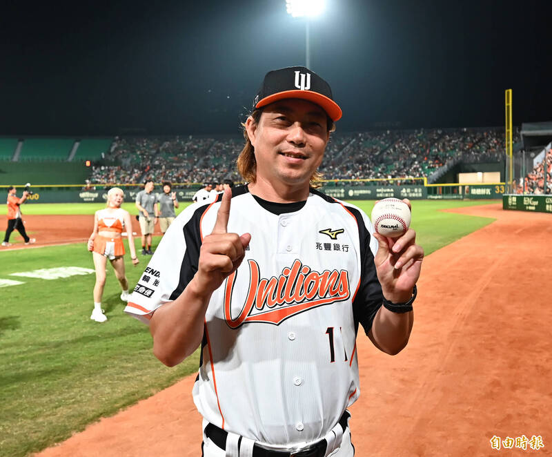 統一獅總教練林岳平。（記者李惠洲攝）