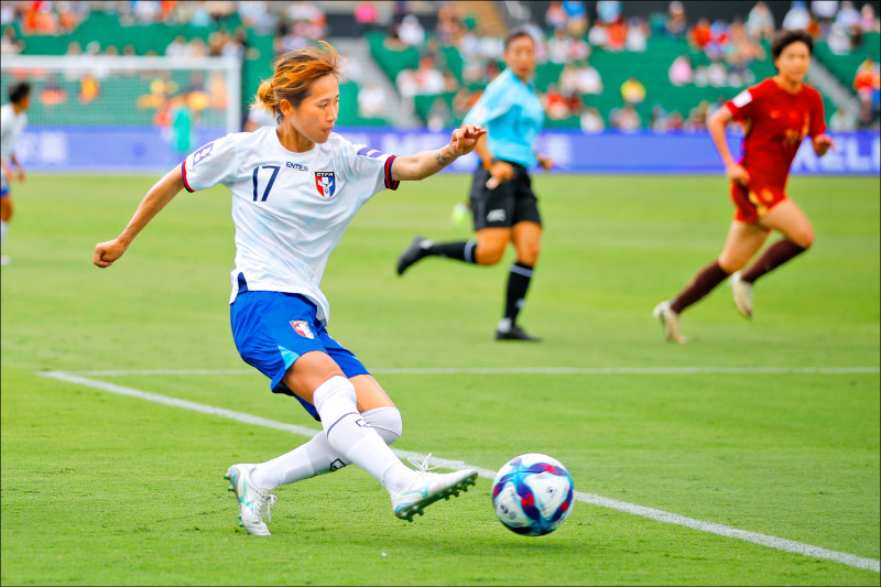 台灣女足球員連署陳情教練團失能，要求立即撤換總教練、重組教練團。（資料照，美聯社）