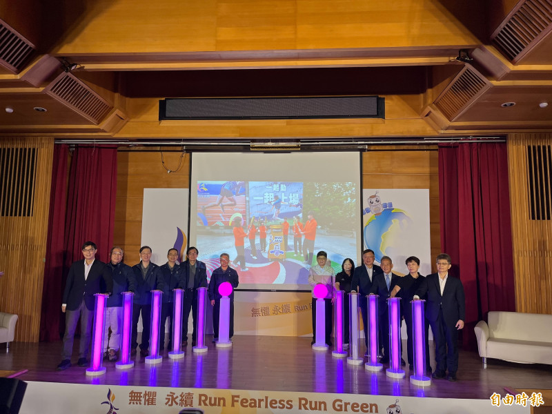 115年全大運將於5月2日在中央大學登場，今天舉行全國記者會和聖火引燃儀式。（記者粘藐云攝）