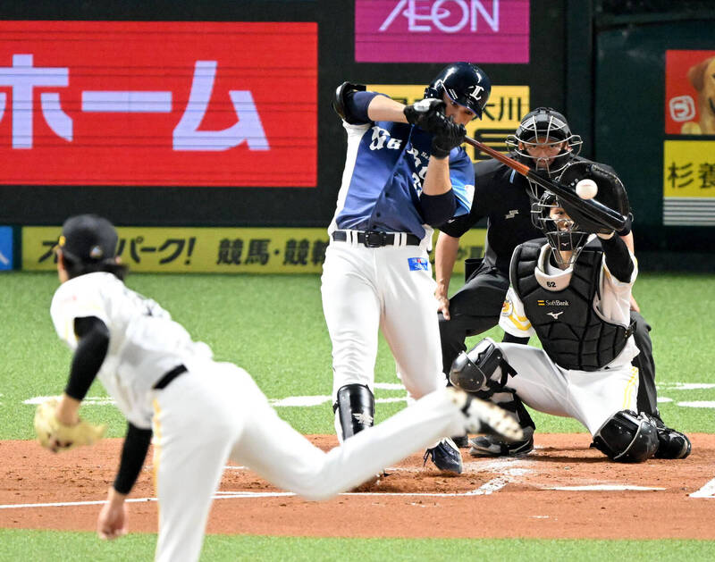 徐若熙日職生涯首度對決林安可。（西日本新聞提供）