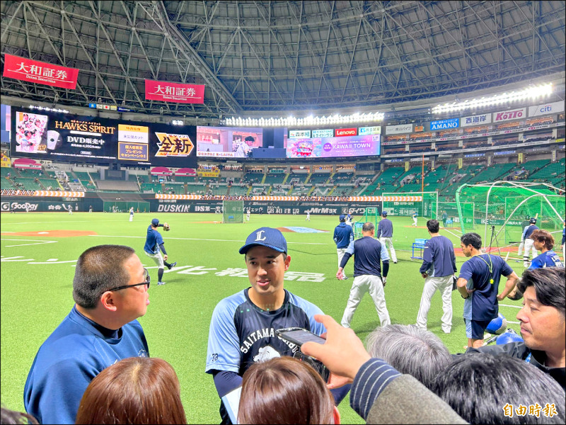 林安可昨賽前接受台、日媒體採訪。（特派記者倪婉君攝）