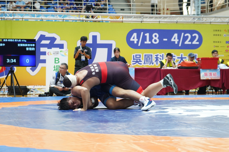 全中運精彩的角力比賽。（嘉義縣政府提供）
