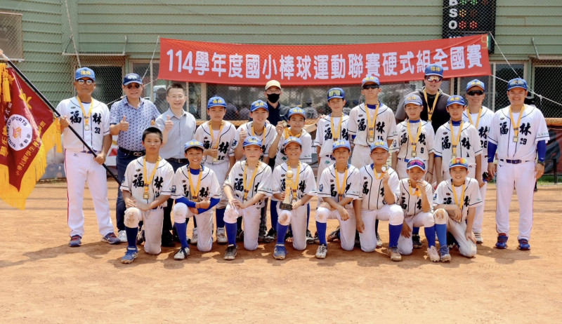 福林少棒奪冠。（學生棒球聯盟提供）