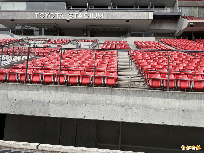 豐田體育場觀眾席。（記者盧養宣攝）