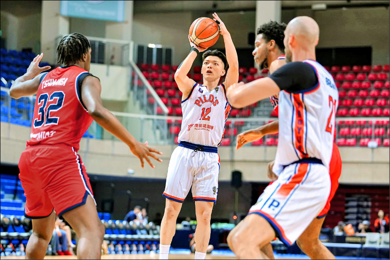 領航猿李家慷進帳7分，包括決勝節關鍵拋投。（取自FIBA官網）