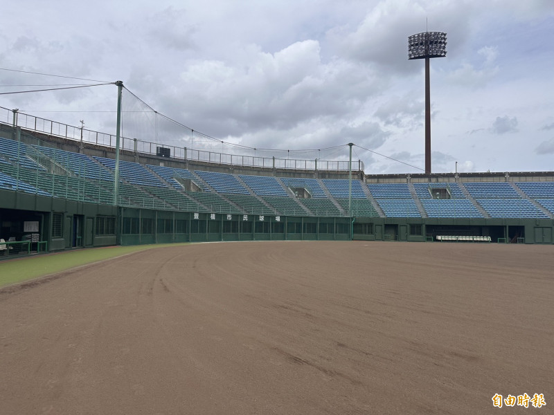 亞運棒球項目主球場豐橋市民球場。（記者盧養宣攝）