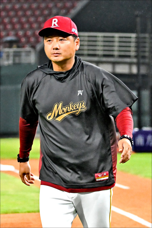 桃猿曾豪駒將在亞太主球場成為中職史上第8位執教500場總教練。（資料照）