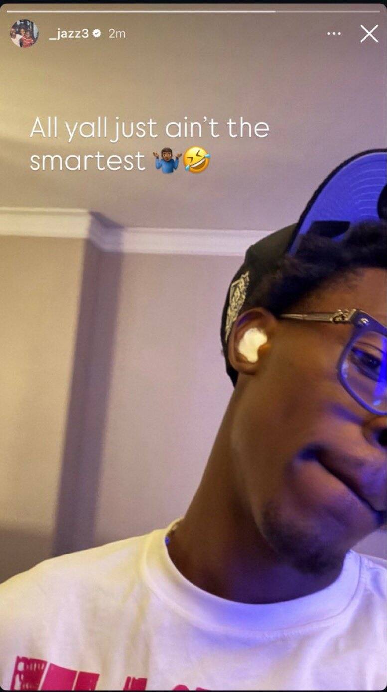 奇澤姆在IG表示自己只是在耳朵裡塞棉花，不是戴AirPods。（取自網路）