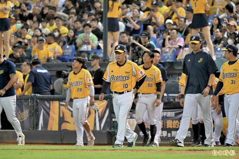 中職本季打完前80場比賽，聯盟平均打擊率僅2成41，寫下中職6隊時期史上前80場最低紀錄。（資料照）