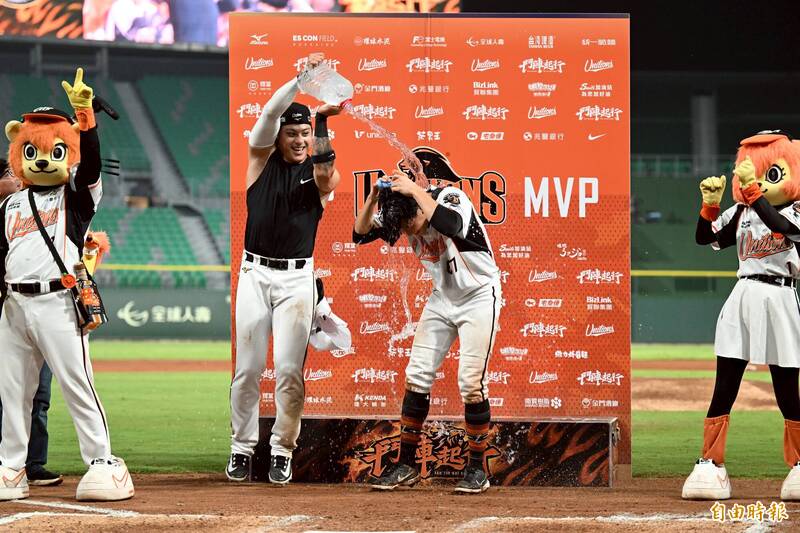 林泓弦單場MVP。（記者李惠洲攝）