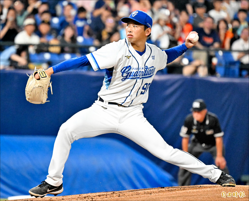 悍將阿部雄大投出7局失1分優質先發，拿下2連勝。（記者林正堃攝）