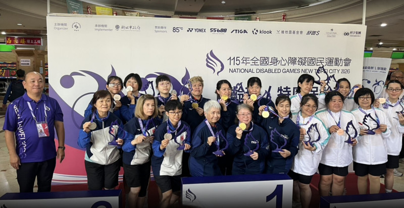 南市女子組保齡球團體賽榮獲第3名。（南市體育局提供）