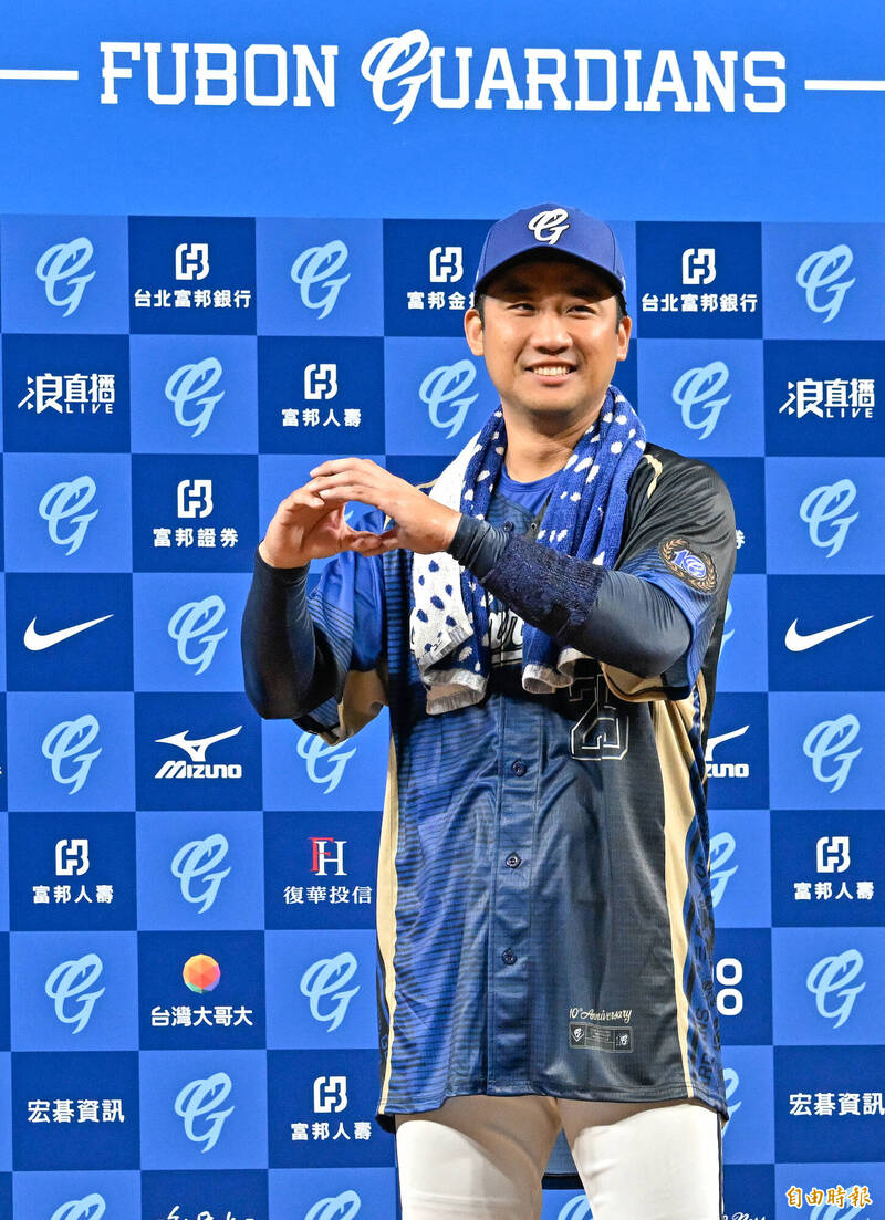 林書逸獲選單場MVP。（記者陳志曲攝）
