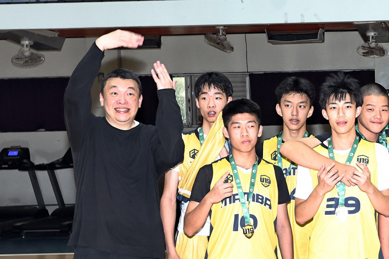 Mamba Select總教練陳建豪。（U19籃球聯盟提供）