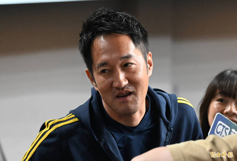 兄弟總教練平野惠一。（記者林正堃攝）