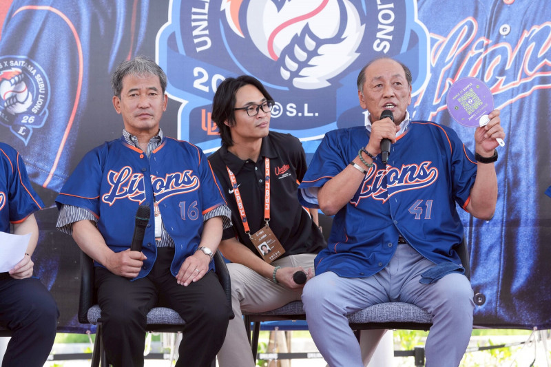 統一獅台日雙獅會，西武獅黃金世代球星渡邊久信（右）、潮崎哲也（左）出席訪談見面會。（統一獅提供）