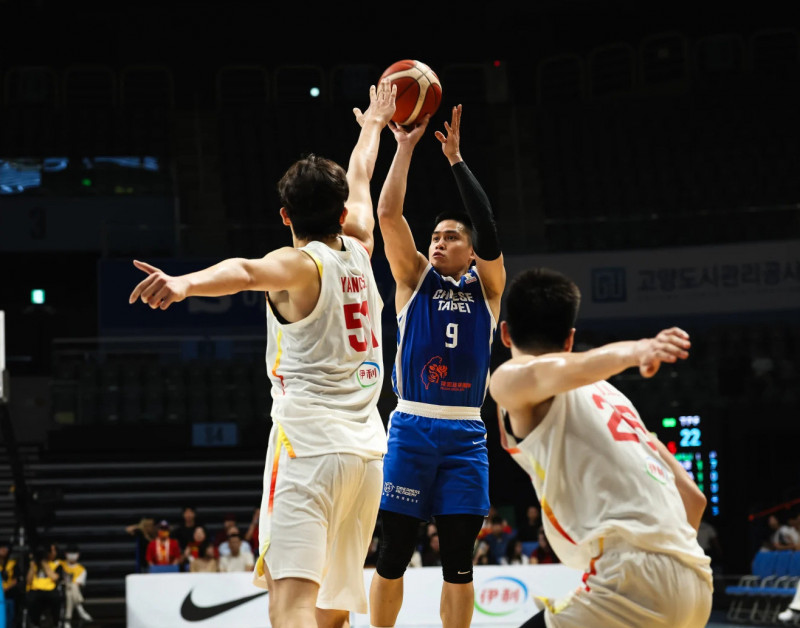 陳盈駿。（FIBA官網）