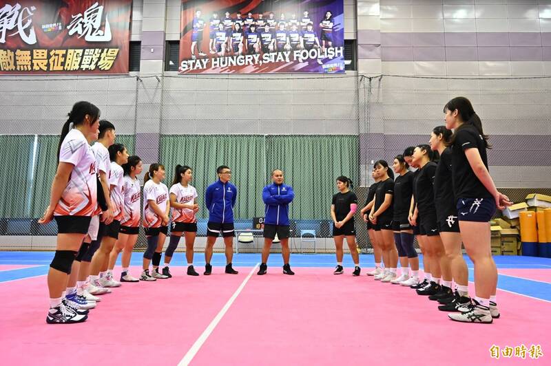 台灣女子卡巴迪隊在上屆杭州亞運以1分之差「銀」恨，本屆志在一圓遺憾，唯一目標就是金牌。（記者李惠洲攝）