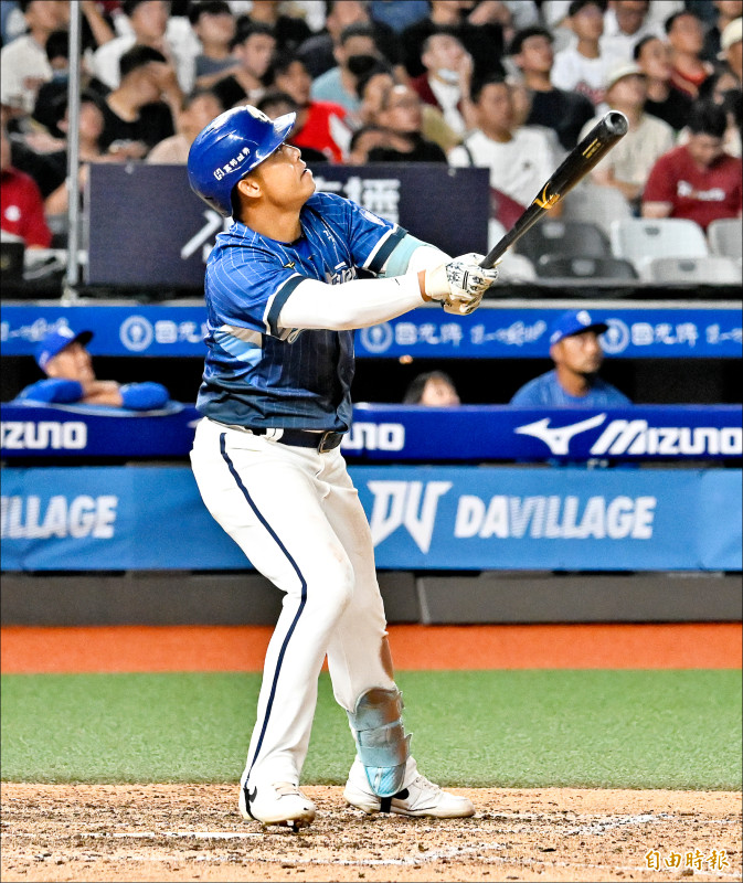 悍將10勝王牌挨轟 12局大戰收拾猿