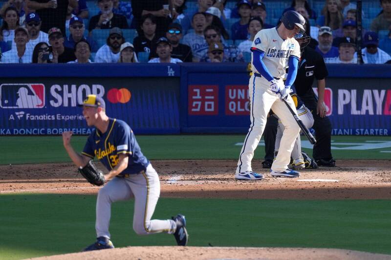 米蕭羅斯基滿壘接連三振大谷與佛里曼。（美聯社）