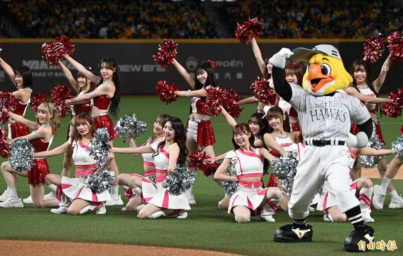 味全鷹祭主題日。（記者林正堃攝）
