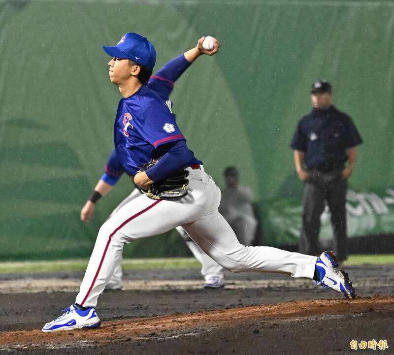 台灣隊先發投手徐翔聖。（特派記者陳志曲攝）