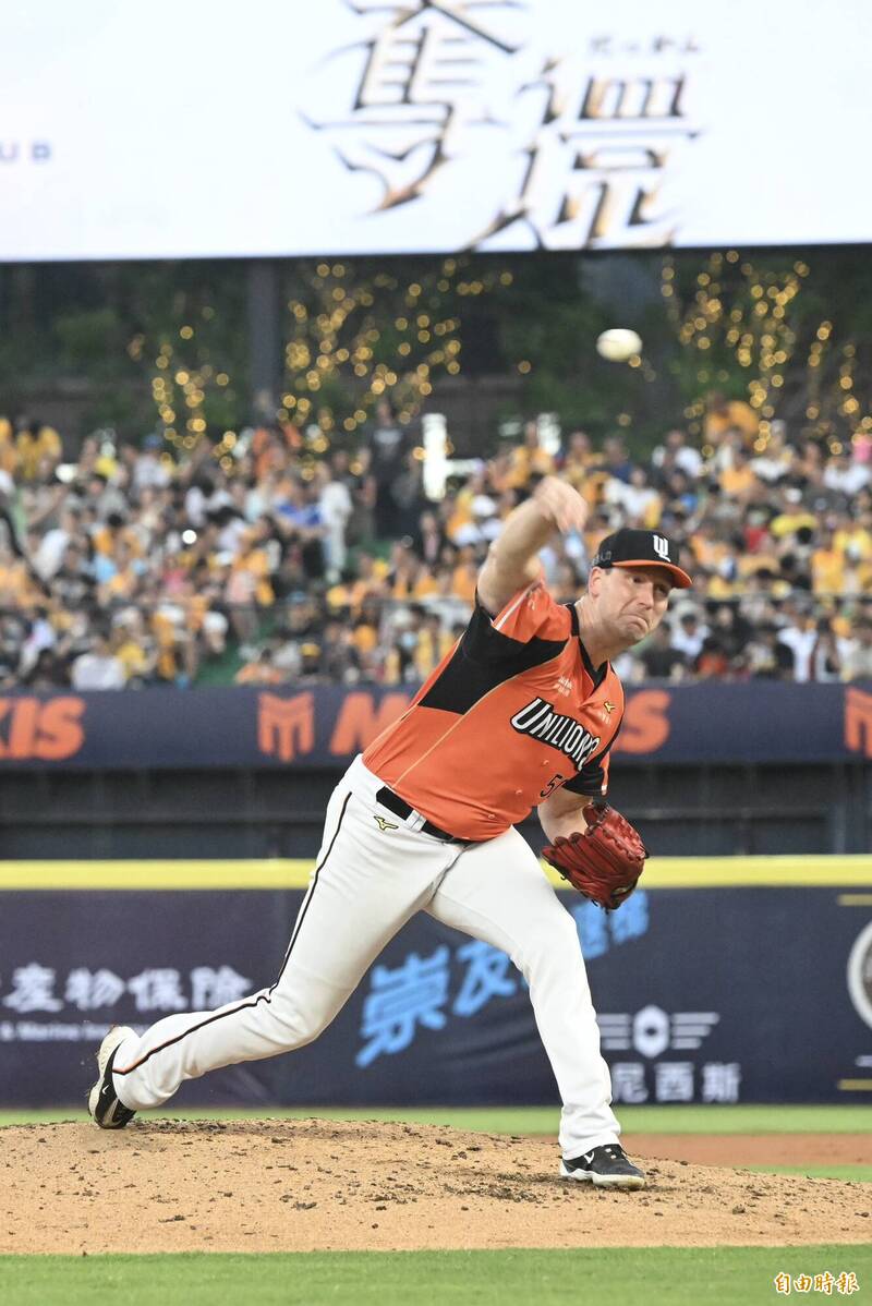 統一獅先發投手布雷克。（記者廖耀東攝）