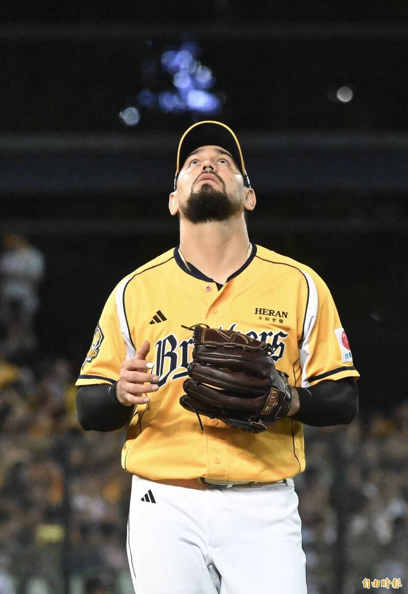 [新聞] 中職》2年前呆坐板凳看兄弟封王 勝騎士總是想起的回憶 - 棒球 - PTT.BEST 批踢踢爆文