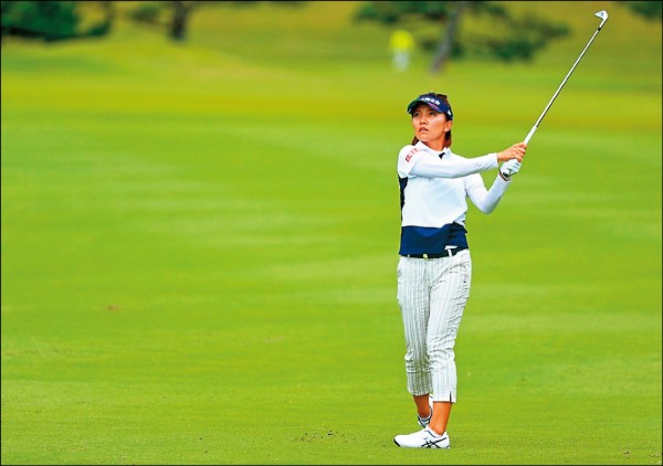 日本LPGA Stanley女子高球賽》抓1鳥後吞3柏忌 盧曉晴並列第4