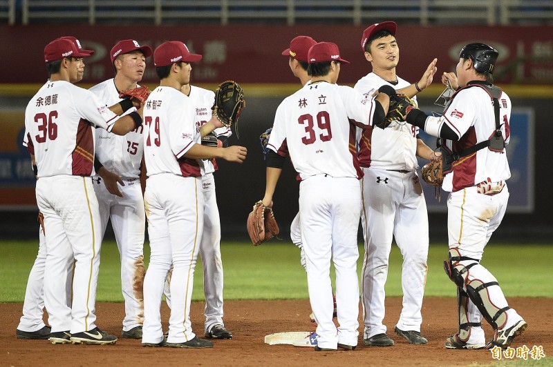 Re: [討論] 伍祐城:第一場以為速球丟丟就可以…