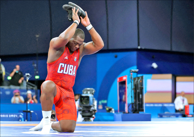 奧運》羅培茲角力5連霸 奧運第一人