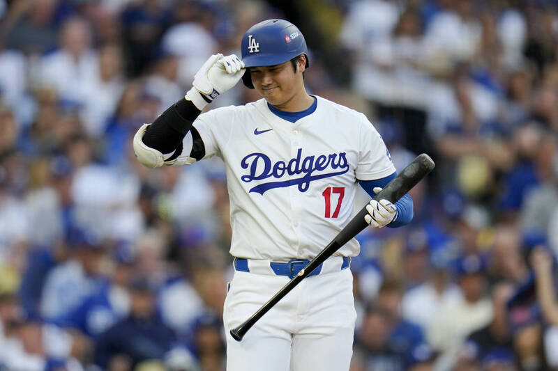 MLB》大家開派對他安靜看漫畫！ 道奇隊友點出大谷翔平最驚人特質 - 自由體育