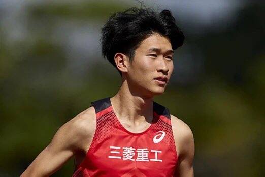 首次跑全馬就跑出2小時5分39秒！近藤亮太創日本初馬紀錄 - 自由體育