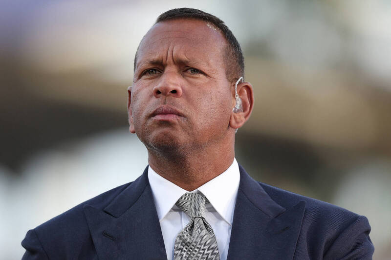 MLB》退役球星A-Rod半場長射 為幸運學生贏得32.8萬 - 自由體育