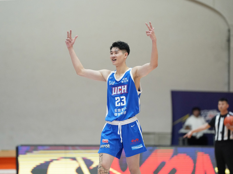 UBA》以後一定是個咖！陳威宇7顆三分球 帶領健行奪4連勝 - 自由體育