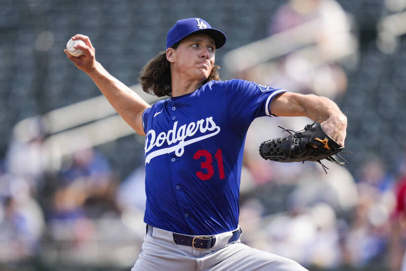 MLB》道奇王牌葛拉斯諾春訓首秀飆2K！ 新同學史考特初登板挨轟 - 自由體育