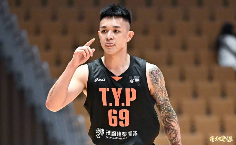 PLG》「夜王」盧峻翔突缺陣 領航猿卡總透露狀況 - 自由體育