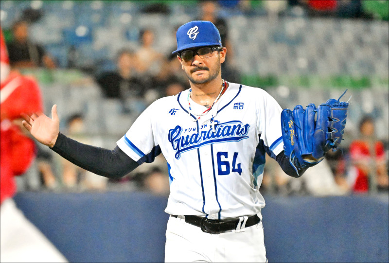 洋投三本柱大風吹 兄弟想包攬雙王牌 - 自由體育