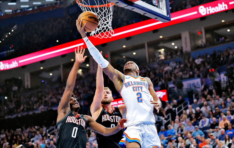 SGA轟破50分 雷霆50勝 - 自由體育