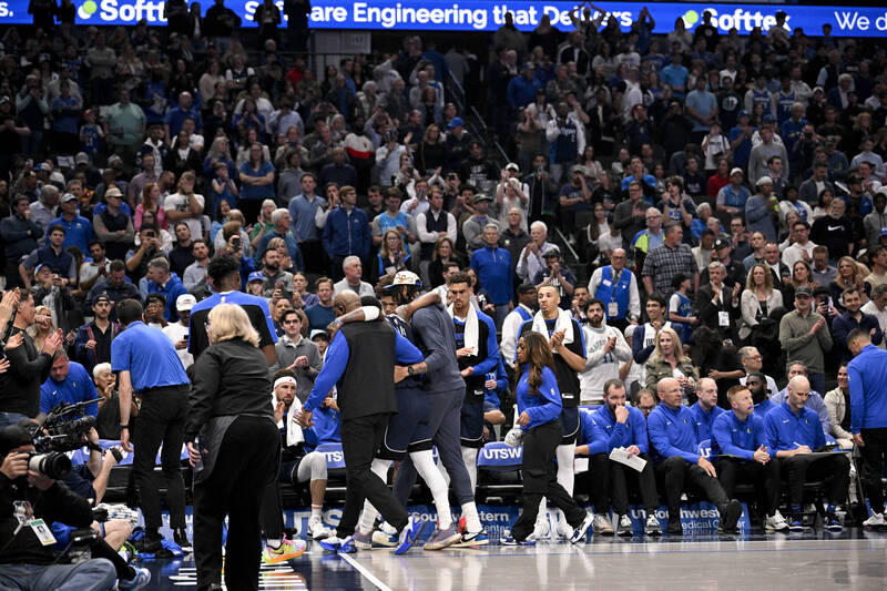 NBA》厄文、AD等一票主力倒光光 獨行俠恐寫聯盟25年尷尬紀錄 - 自由體育