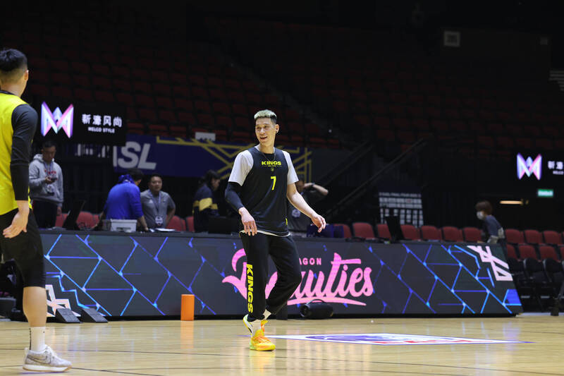 東超》不讓他串聯球隊攻勢 B聯盟FMVP山崎稜放話要力阻林書豪 - 自由體育