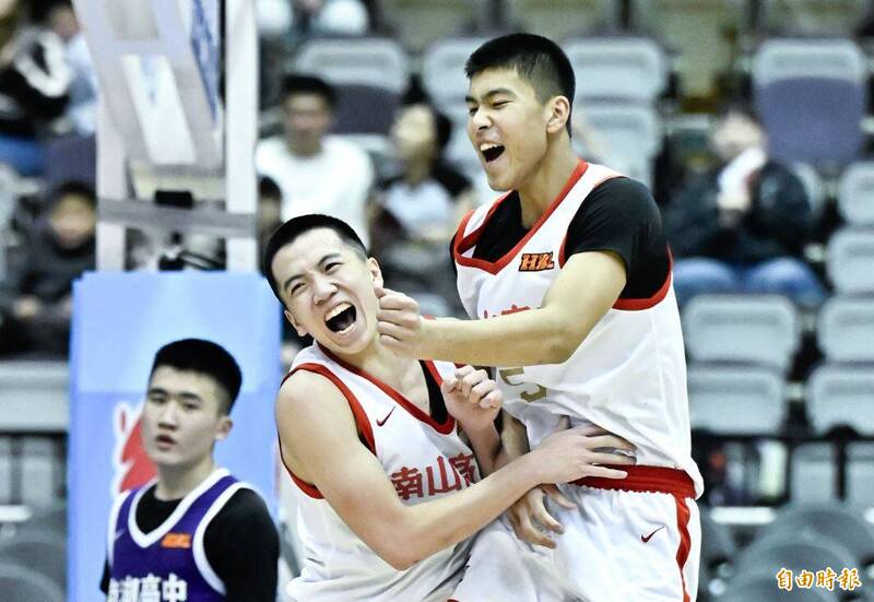 HBL4強》南山打敗南湖連5屆闖冠軍賽 週日和松山爭冠 - 自由體育