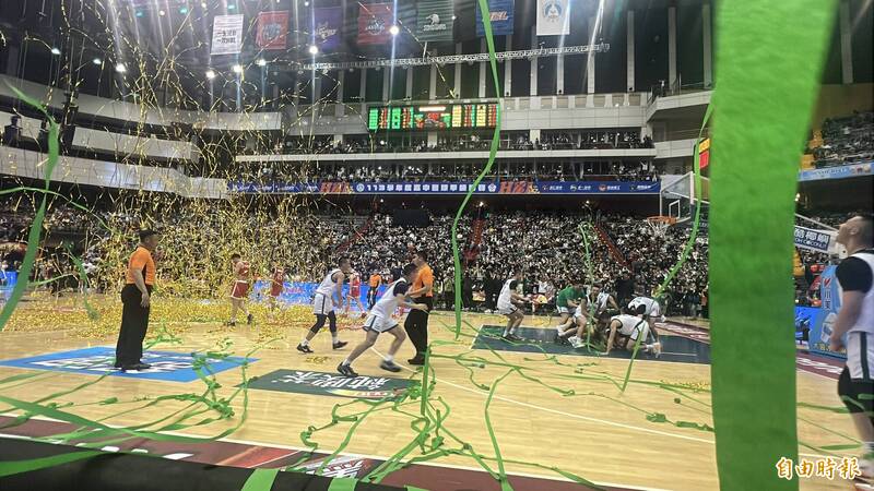 HBL男冠軍賽》劉程恩超狂大三元 松山扳倒南山捧起隊史第7冠 - 自由體育