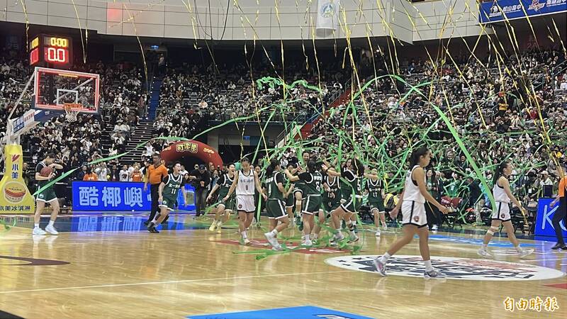 HBL女冠軍賽》彭郁榛轟30分率北一女打敗永仁 隊史首度2連霸 - 自由體育