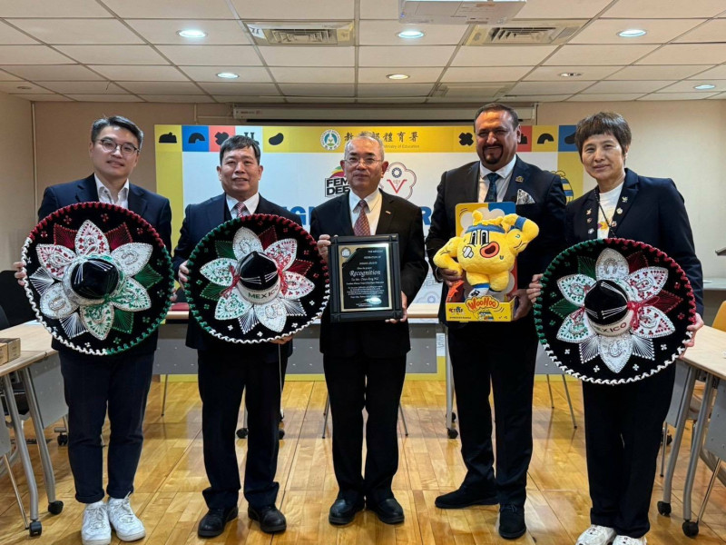 體壇》高中體總推運動外交 與墨西哥學校體總簽合作備忘錄 - 自由體育