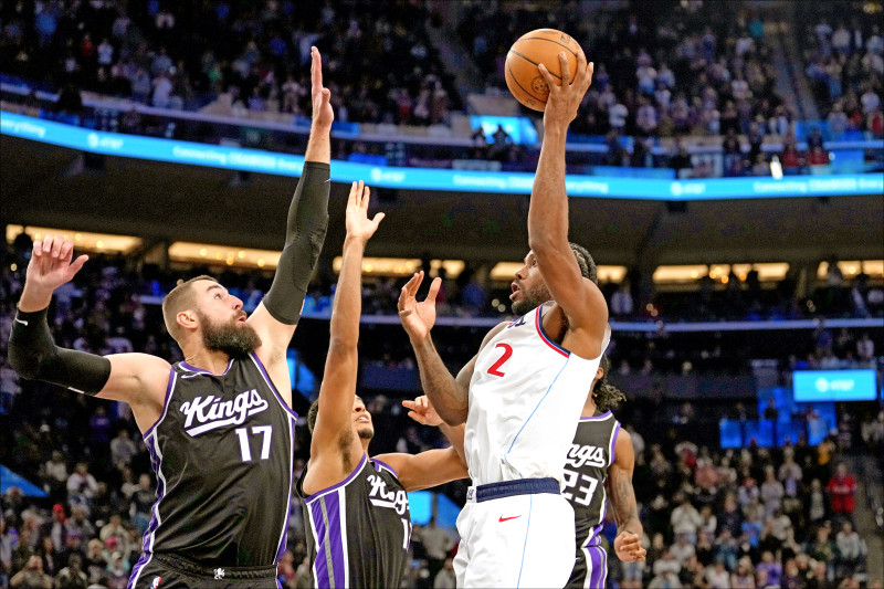 加班絕殺國王 雷納德二回熟 - 自由體育