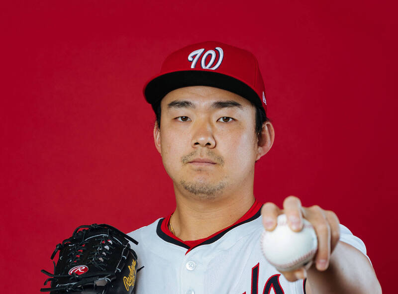 MLB》難擠進開季名單？小笠原慎之介3.2局失5分 春訓防禦率破7 - 自由體育