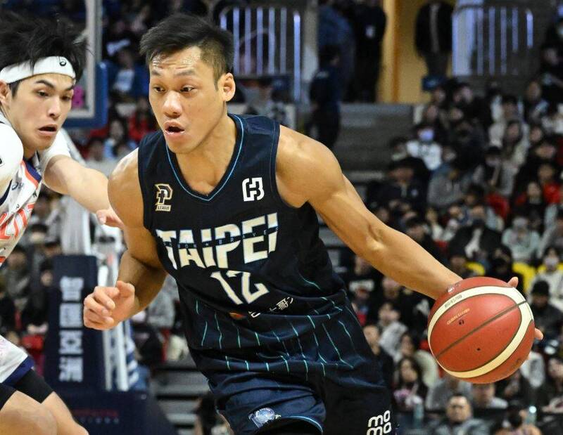 PLG季後賽》勇士拚關門出奇招！42歲「野獸」林志傑本季初先發